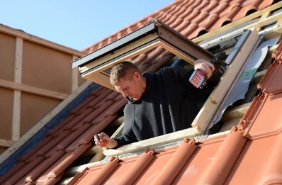 Pose de fenêtres de toit Velux à Cazères
